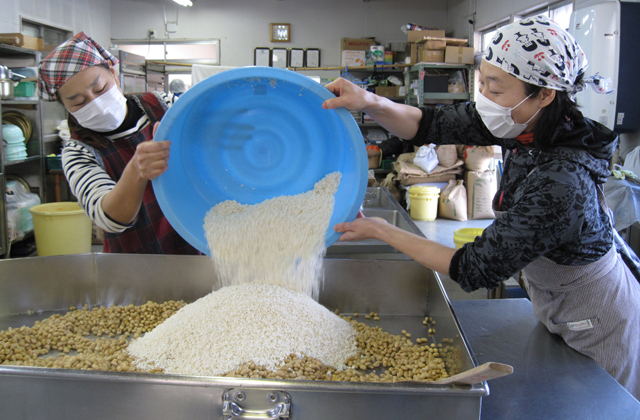 味噌造り